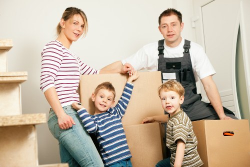 Free quote policy information for a Charlton man and van service